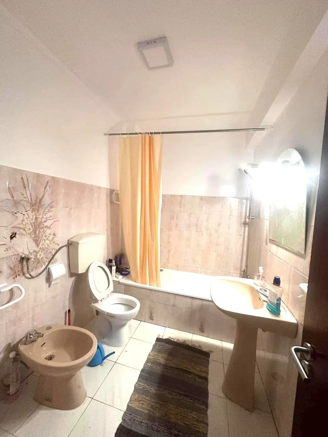 Villa in Monte Gordo with balcony