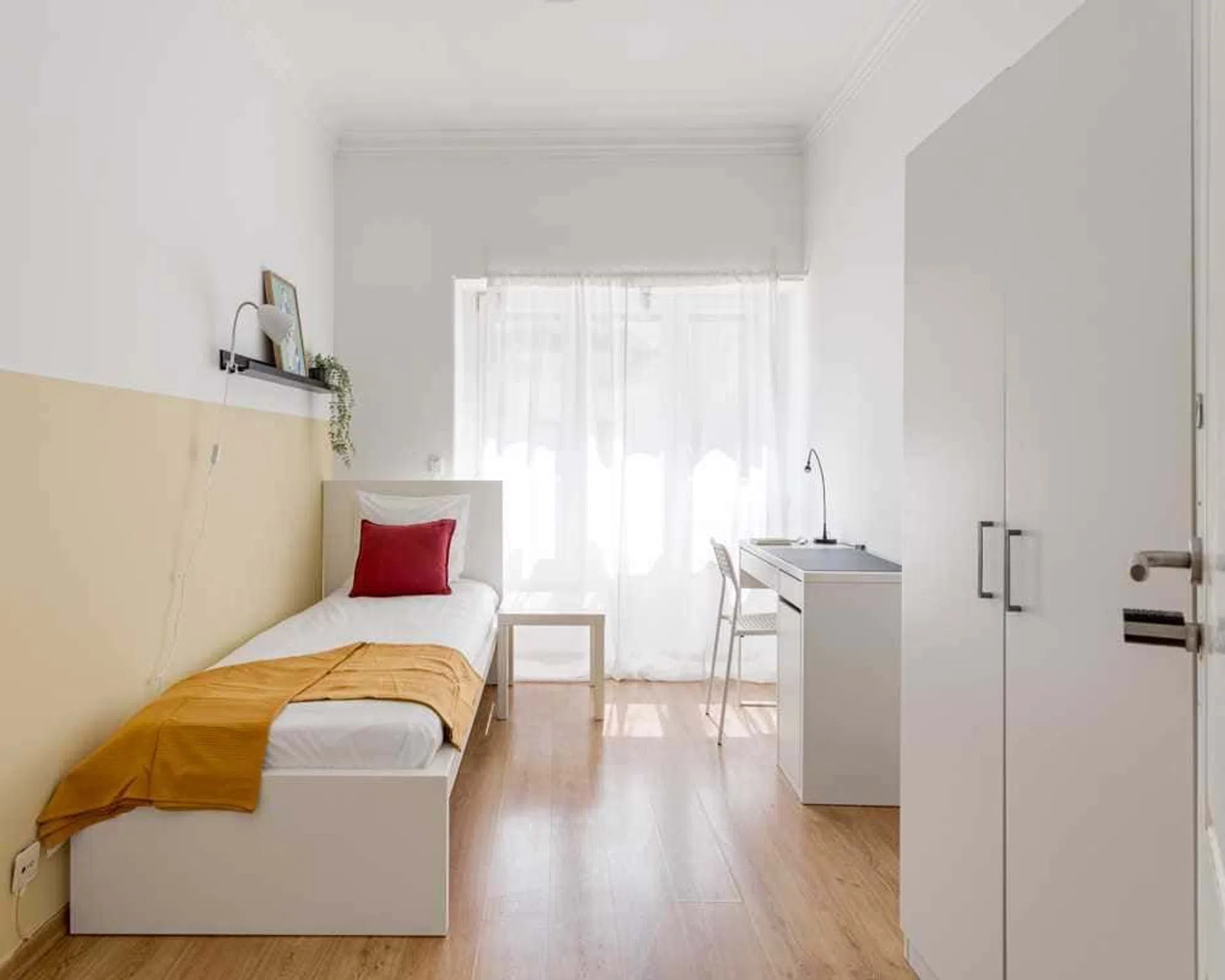 Studio in Luz with parking nearby