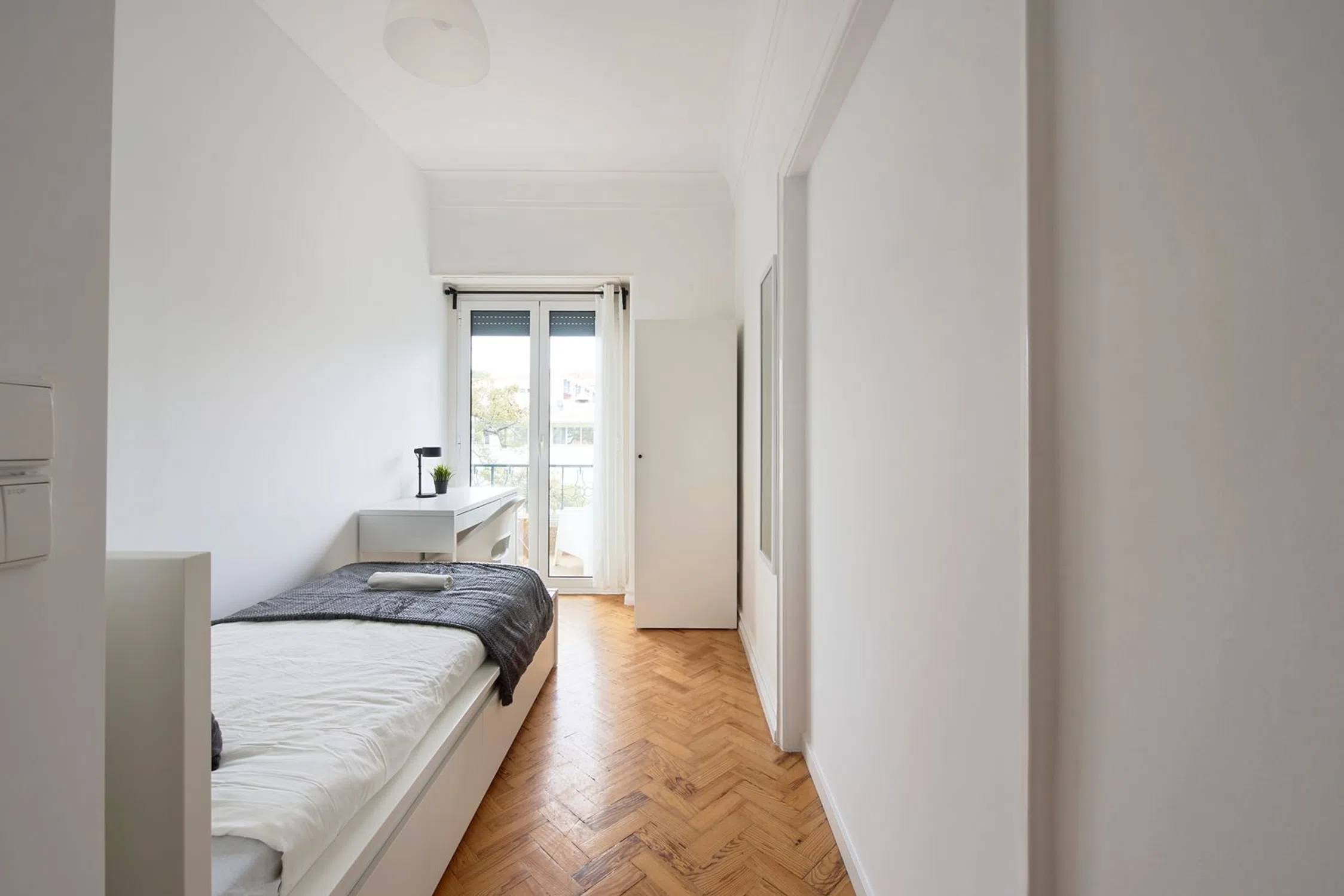 Long-term rental in Portimão with modern kitchen