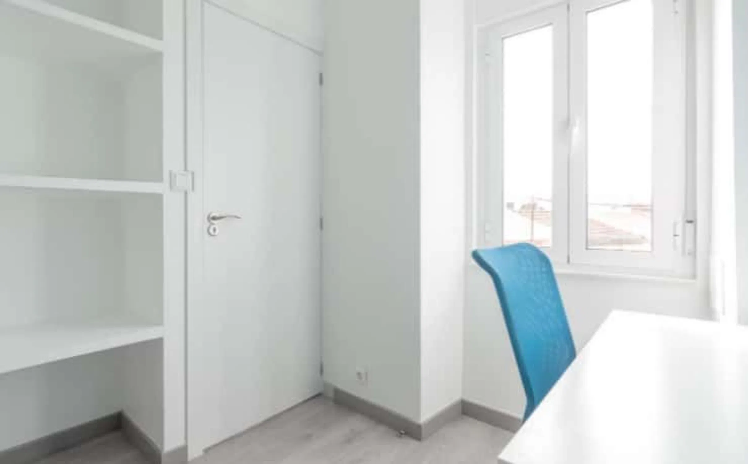Investment property in Monte Gordo close to transport