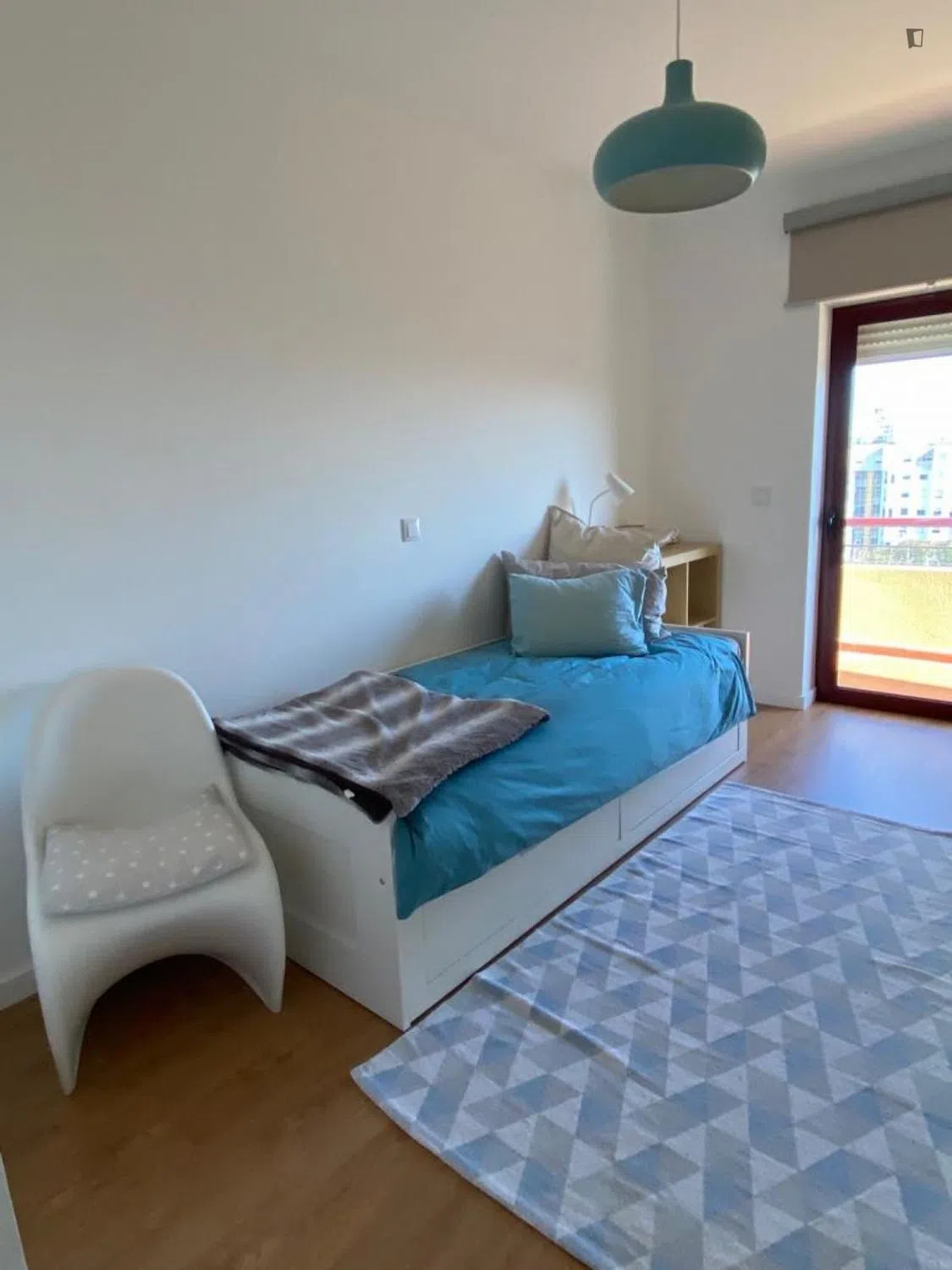 Sea-view apartment in Portimão near the beach