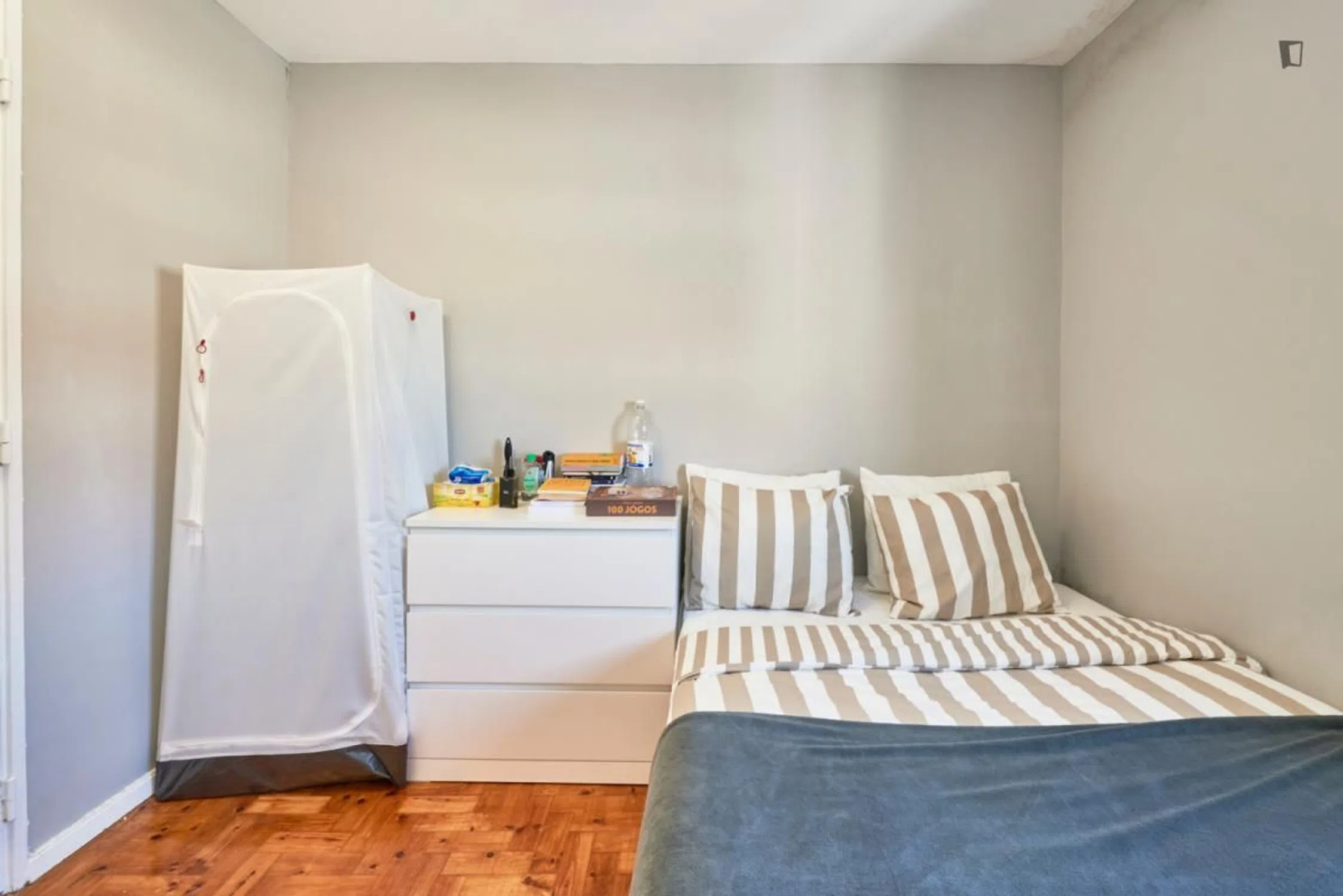 Sea-view apartment in Vila Real de Santo António close to transport